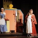 Junges Staatstheater Parchim: Szenenfoto Prinzessin auf der Erbse