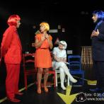Junges Staatstheater Parchim (Laientheater Pütter Bretter): Szenenfoto aus Bandscheibenvorfall 