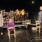 Junges Staatstheater Parchim: Szenenfoto Gelber Mond - Die Ballade von Leila und Lee