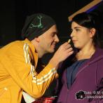 Junges Staatstheater Parchim: Szenenfoto Gelber Mond - Die Ballade von Leila und Lee