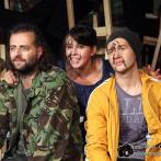 Junges Staatstheater Parchim: Szenenfoto Gelber Mond - Die Ballade von Leila und Lee